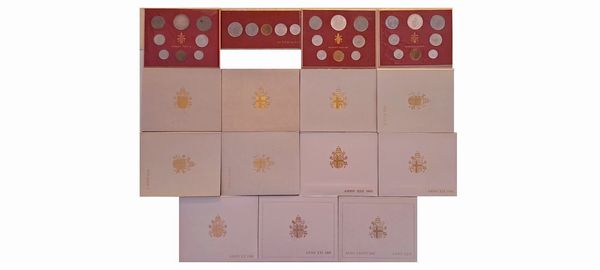 Vaticano 1964  2000. 15 divisionali.  - Asta Numismatica Light - Associazione Nazionale - Case d'Asta italiane