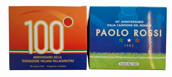 Italia 2021  2022. Lotto di 2 monete da 5 Euro in argento FdC - FEDERAZIONE PALLACANESTRO e PAOLO ROSSI.  - Asta Numismatica Light - Associazione Nazionale - Case d'Asta italiane