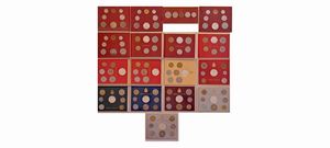 Vaticano 1964  2000. 17 divisionali.  - Asta Numismatica Light - Associazione Nazionale - Case d'Asta italiane
