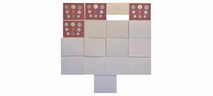 Vaticano 1964  2000. 17 divisionali.  - Asta Numismatica Light - Associazione Nazionale - Case d'Asta italiane