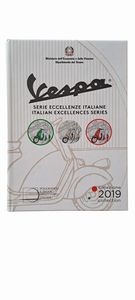 Italia 2019  trittico VESPA - 3 monete da 5 Euro in argento. Serie ECCELLENZE ITALIANE.  - Asta Numismatica Light - Associazione Nazionale - Case d'Asta italiane