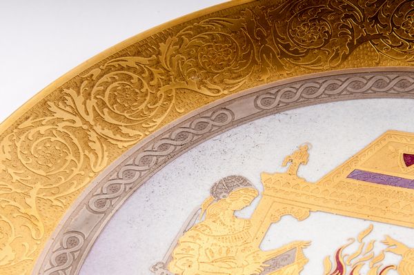 Allegoria dell'inverno, piatto in porcellana  - Asta Smart Auction: arredi, dipinti, sculture, strumenti musicali, ceramiche e altro a prezzi vantaggiosi - Associazione Nazionale - Case d'Asta italiane