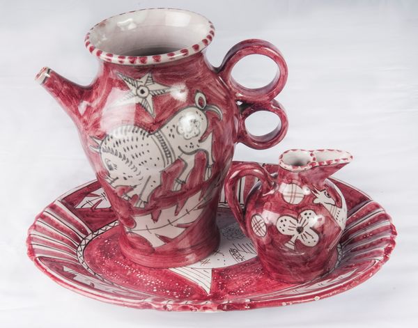 Lotto di tre ceramiche composto da:  - Asta Smart Auction: arredi, dipinti, sculture, strumenti musicali, ceramiche e altro a prezzi vantaggiosi - Associazione Nazionale - Case d'Asta italiane