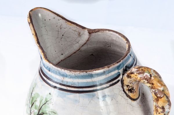 Brocca  in ceramica policroma  - Asta Smart Auction: arredi, dipinti, sculture, strumenti musicali, ceramiche e altro a prezzi vantaggiosi - Associazione Nazionale - Case d'Asta italiane