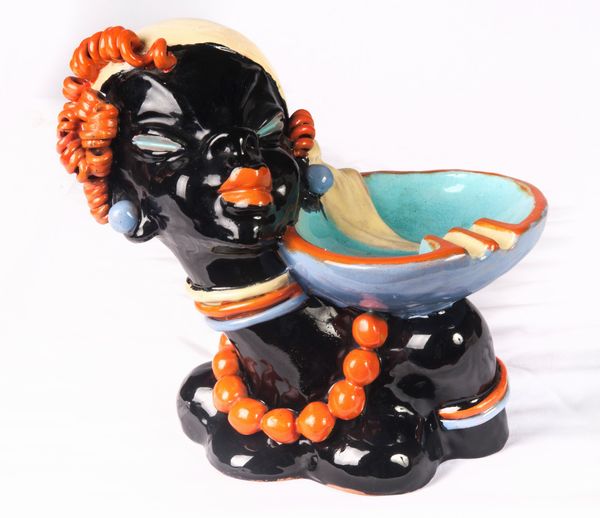 Posacenere in ceramica policroma  - Asta Smart Auction: arredi, dipinti, sculture, strumenti musicali, ceramiche e altro a prezzi vantaggiosi - Associazione Nazionale - Case d'Asta italiane