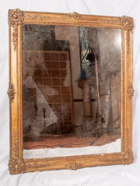 Specchiera in legno e stucco  dorato  - Asta Smart Auction: arredi, dipinti, sculture, strumenti musicali, ceramiche e altro a prezzi vantaggiosi - Associazione Nazionale - Case d'Asta italiane