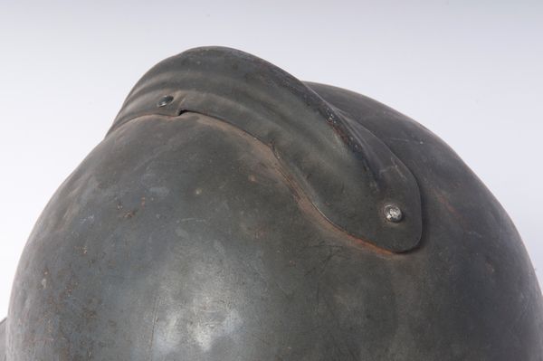 Elmetto della I guerra mondiale  - Asta Smart Auction: arredi, dipinti, sculture, strumenti musicali, ceramiche e altro a prezzi vantaggiosi - Associazione Nazionale - Case d'Asta italiane