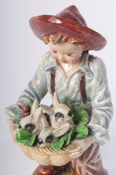 CARLO MOLLICA : Fanciullo con conigli  - Asta Smart Auction: arredi, dipinti, sculture, strumenti musicali, ceramiche e altro a prezzi vantaggiosi - Associazione Nazionale - Case d'Asta italiane