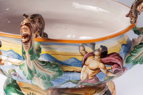 Egisto Fantechi : Centrotavola  in ceramica policroma  - Asta Smart Auction: arredi, dipinti, sculture, strumenti musicali, ceramiche e altro a prezzi vantaggiosi - Associazione Nazionale - Case d'Asta italiane