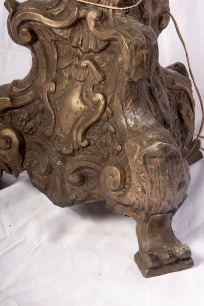 Candeliere d'altare  - Asta Smart Auction: arredi, dipinti, sculture, strumenti musicali, ceramiche e altro a prezzi vantaggiosi - Associazione Nazionale - Case d'Asta italiane