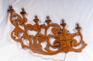 Coppia di appliques da parete a sei luci  - Asta Smart Auction: arredi, dipinti, sculture, strumenti musicali, ceramiche e altro a prezzi vantaggiosi - Associazione Nazionale - Case d'Asta italiane