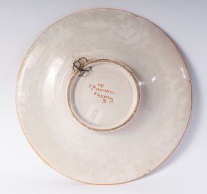 Profilo di dama, piatto in ceramica  - Asta Smart Auction: arredi, dipinti, sculture, strumenti musicali, ceramiche e altro a prezzi vantaggiosi - Associazione Nazionale - Case d'Asta italiane