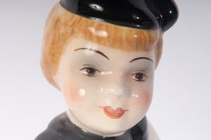 Giovane italiana  - Asta Smart Auction: arredi, dipinti, sculture, strumenti musicali, ceramiche e altro a prezzi vantaggiosi - Associazione Nazionale - Case d'Asta italiane