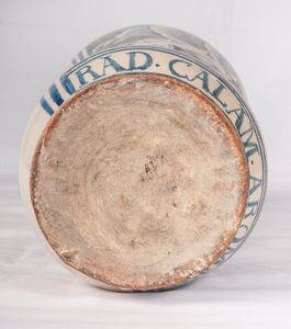 Vaso da farmacia, albarello in ceramica  - Asta Smart Auction: arredi, dipinti, sculture, strumenti musicali, ceramiche e altro a prezzi vantaggiosi - Associazione Nazionale - Case d'Asta italiane