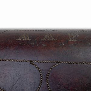 Baule in cuoio e legno,  - Asta Smart Auction: arredi, dipinti, sculture, strumenti musicali, ceramiche e altro a prezzi vantaggiosi - Associazione Nazionale - Case d'Asta italiane