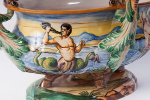 Egisto Fantechi : Centrotavola  in ceramica policroma  - Asta Smart Auction: arredi, dipinti, sculture, strumenti musicali, ceramiche e altro a prezzi vantaggiosi - Associazione Nazionale - Case d'Asta italiane