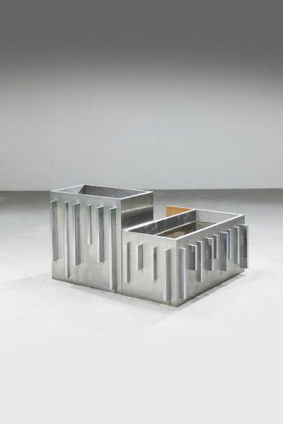 PRODUZIONE ITALIANA : Coppia di fioriere angolari  - Asta Design - Associazione Nazionale - Case d'Asta italiane