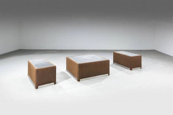PRODUZIONE ITALIANA : Set di tre tavolini  - Asta Design - Associazione Nazionale - Case d'Asta italiane