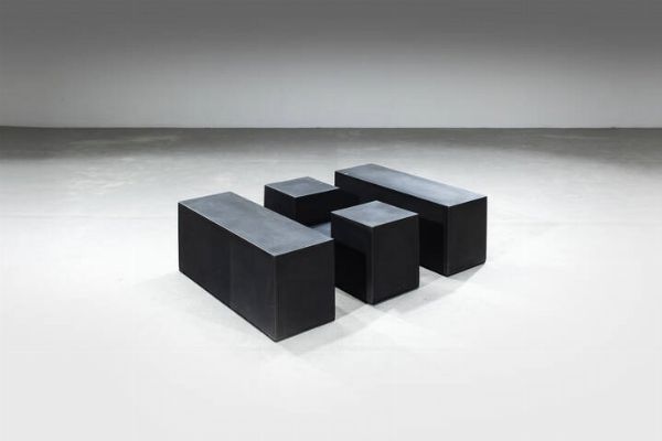 MARIO BELLINI : Set di tre tavolini della serie Scacchi  - Asta Design - Associazione Nazionale - Case d'Asta italiane