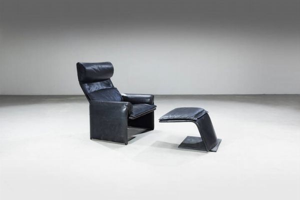 SAPORITI : Poltrona con poggiapiedi  - Asta Design - Associazione Nazionale - Case d'Asta italiane