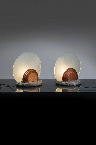 BRUNO GECCHELIN : Coppia di lampade da tavolo mod  Gong  - Asta Design - Associazione Nazionale - Case d'Asta italiane