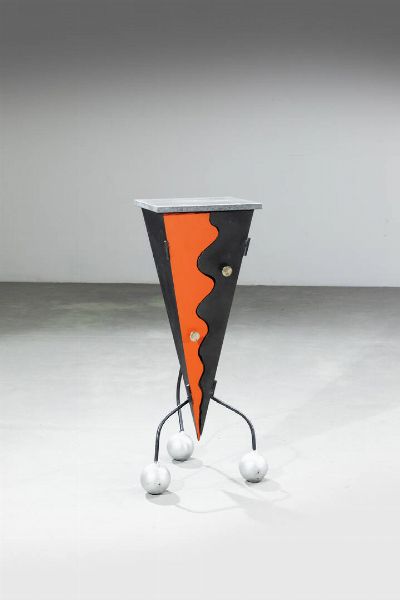 SALTARELLI SAVI VALERIO : Tavolino mod. Piramide  - Asta Design - Associazione Nazionale - Case d'Asta italiane