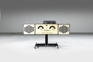 ACHILLE E PIER GIACOMO CASTIGLIONI - Radiofonografo Brionvega RR126