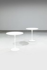 EERO SAARINEN - Coppia di tavolini mod. Tulip