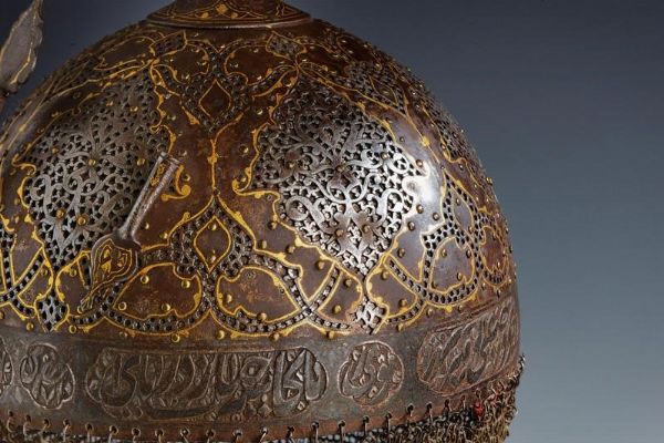 Raro khula-khud con superficie traforata  - Asta Rare Armi Antiche e Militaria da tutto il mondo - Associazione Nazionale - Case d'Asta italiane