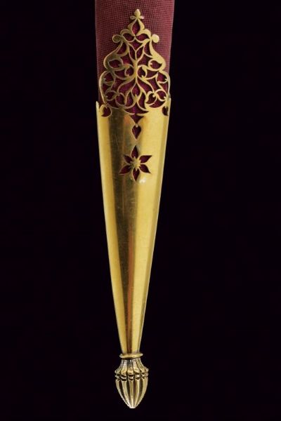 Bellissimo kard con impugnatura in giada decorata con rubini  - Asta Rare Armi Antiche e Militaria da tutto il mondo - Associazione Nazionale - Case d'Asta italiane