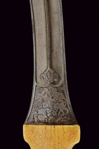 Bel kandshar con fodero decorato in argento  - Asta Rare Armi Antiche e Militaria da tutto il mondo - Associazione Nazionale - Case d'Asta italiane