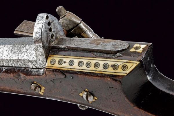 Tufenk corto alla micheletta  - Asta Rare Armi Antiche e Militaria da tutto il mondo - Associazione Nazionale - Case d'Asta italiane