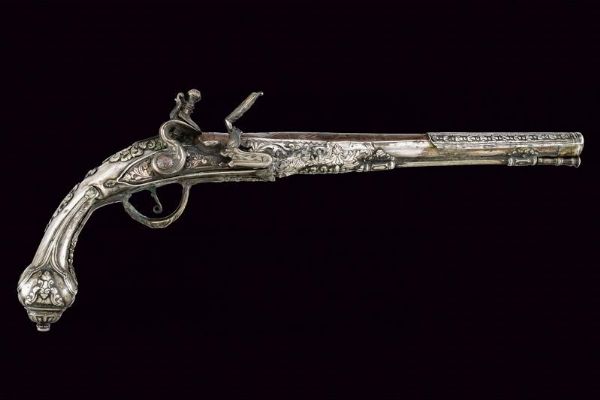 Interessante pistola a pietra focaia  - Asta Rare Armi Antiche e Militaria da tutto il mondo - Associazione Nazionale - Case d'Asta italiane