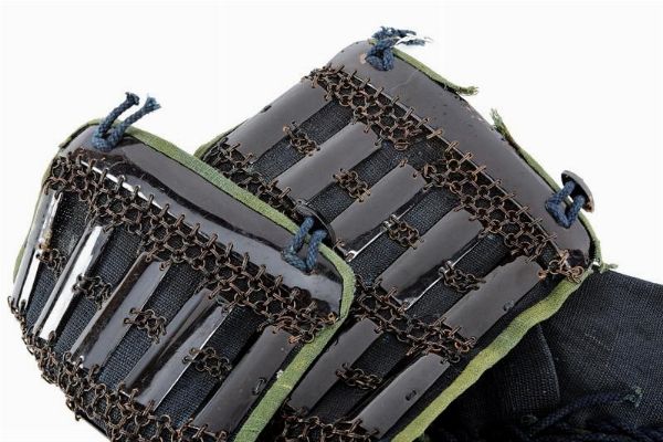 Paio di kote  - Asta Rare Armi Antiche e Militaria da tutto il mondo - Associazione Nazionale - Case d'Asta italiane