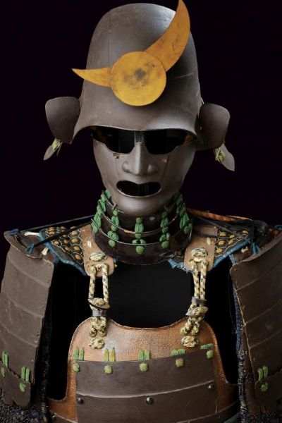 Okegawa Nimai-do Gusoku con Hineno Zu-nari Kabuto (armatura da samurai)  - Asta Rare Armi Antiche e Militaria da tutto il mondo - Associazione Nazionale - Case d'Asta italiane