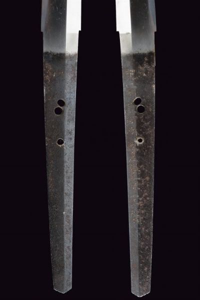 Interessante e raro tachi con firma Kuni Karachi no Kami Fujiwara Masahiro  - Asta Rare Armi Antiche e Militaria da tutto il mondo - Associazione Nazionale - Case d'Asta italiane