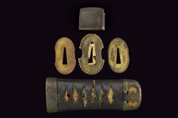 Tanto in montatura aikuchi  - Asta Rare Armi Antiche e Militaria da tutto il mondo - Associazione Nazionale - Case d'Asta italiane