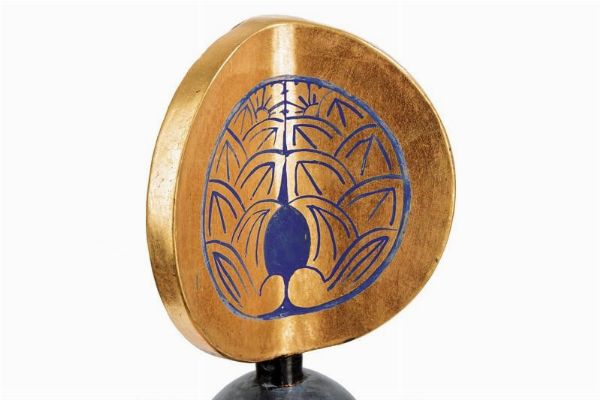 Umajirushi (puntale di bandiera) con Daki-Myouga mon  - Asta Rare Armi Antiche e Militaria da tutto il mondo - Associazione Nazionale - Case d'Asta italiane