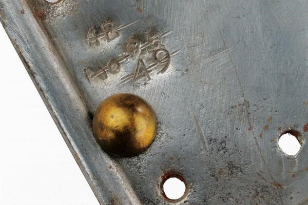 Elmo e busto da corazziere  - Asta Rare Armi Antiche e Militaria da tutto il mondo - Associazione Nazionale - Case d'Asta italiane