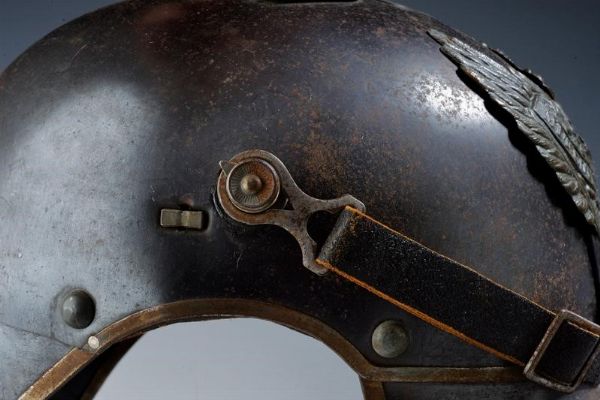 Elmo da truppa dei reggimenti Jaeger zu Pferde mod. 1905  - Asta Rare Armi Antiche e Militaria da tutto il mondo - Associazione Nazionale - Case d'Asta italiane