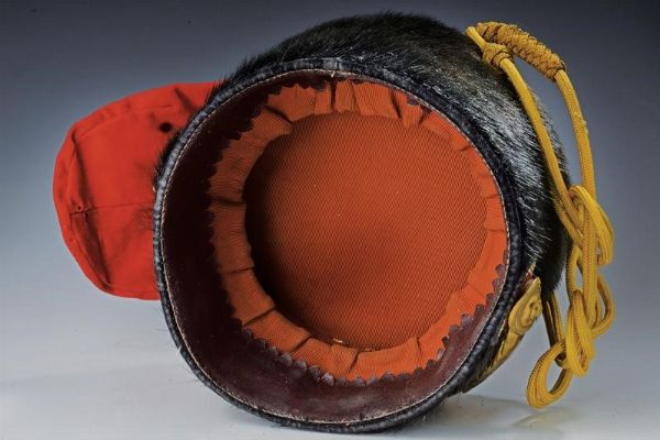 Colbacco da truppe nel reggimento ussari nr. 17  - Asta Rare Armi Antiche e Militaria da tutto il mondo - Associazione Nazionale - Case d'Asta italiane