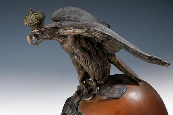 Elmo da ufficiale del reggimento Garde du Corps  - Asta Rare Armi Antiche e Militaria da tutto il mondo - Associazione Nazionale - Case d'Asta italiane