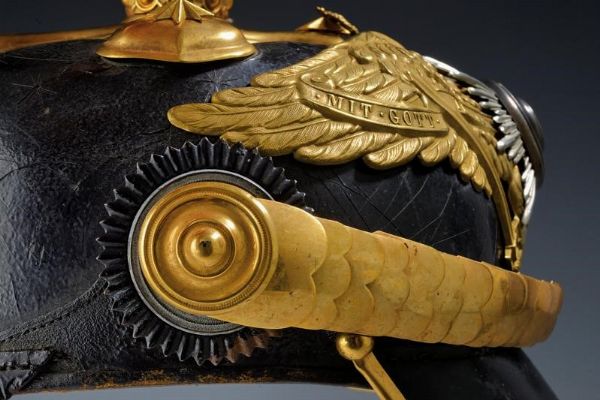 Elmo da generale  - Asta Rare Armi Antiche e Militaria da tutto il mondo - Associazione Nazionale - Case d'Asta italiane