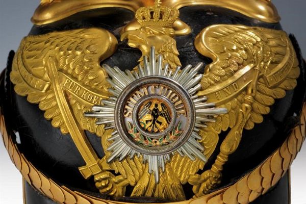 Elmo da generale  - Asta Rare Armi Antiche e Militaria da tutto il mondo - Associazione Nazionale - Case d'Asta italiane