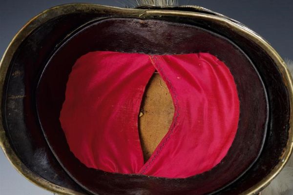 Elmo da generale, epoca Vittorio Emanuele III  - Asta Rare Armi Antiche e Militaria da tutto il mondo - Associazione Nazionale - Case d'Asta italiane