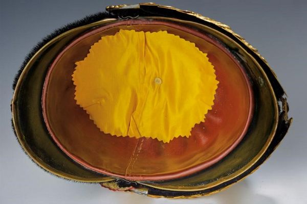 Elmo per ufficiale del Genova Cavalleria  - Asta Rare Armi Antiche e Militaria da tutto il mondo - Associazione Nazionale - Case d'Asta italiane