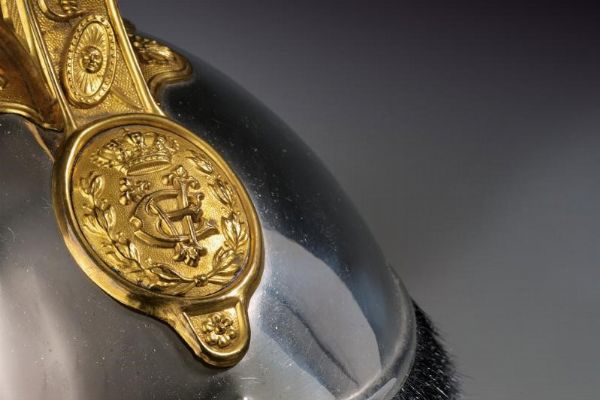 Elmo per ufficiale del Genova Cavalleria  - Asta Rare Armi Antiche e Militaria da tutto il mondo - Associazione Nazionale - Case d'Asta italiane
