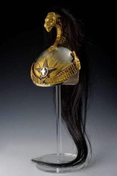 Elmo da ufficiale dei corazzieri  - Asta Rare Armi Antiche e Militaria da tutto il mondo - Associazione Nazionale - Case d'Asta italiane