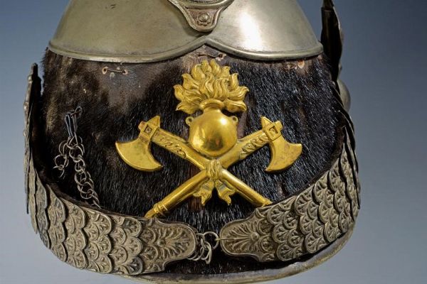 Raro elmo da comandante del genio di cavalleria  - Asta Rare Armi Antiche e Militaria da tutto il mondo - Associazione Nazionale - Case d'Asta italiane