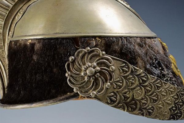 Raro elmo da comandante del genio di cavalleria  - Asta Rare Armi Antiche e Militaria da tutto il mondo - Associazione Nazionale - Case d'Asta italiane